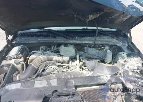 2003 Chevrolet Silverado 2500Hd Lt from USA, damaged, VIN 1GCHK23113F114152